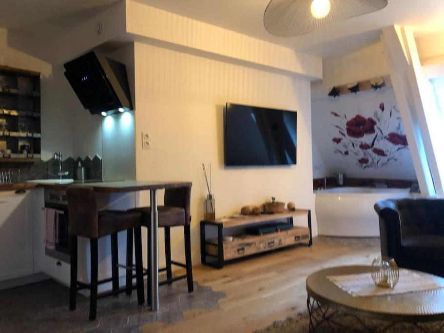 Sejour Detente Au Coeur De Macon Spa,Cine,Bouteille Offerte Esterno foto
