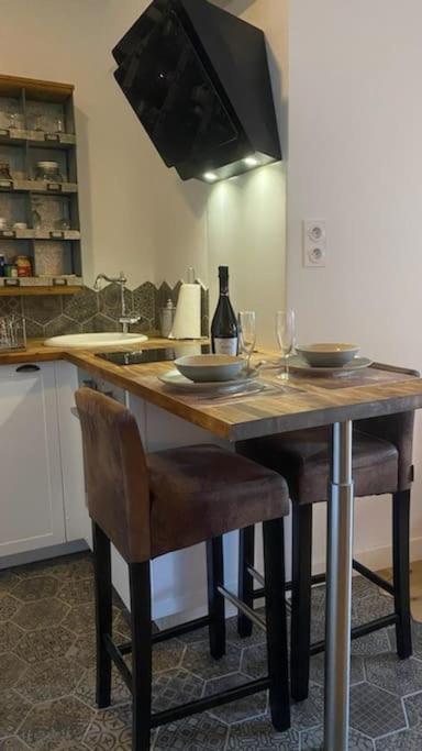 Sejour Detente Au Coeur De Macon Spa,Cine,Bouteille Offerte Esterno foto