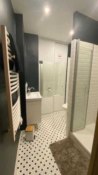 Sejour Detente Au Coeur De Macon Spa,Cine,Bouteille Offerte Esterno foto